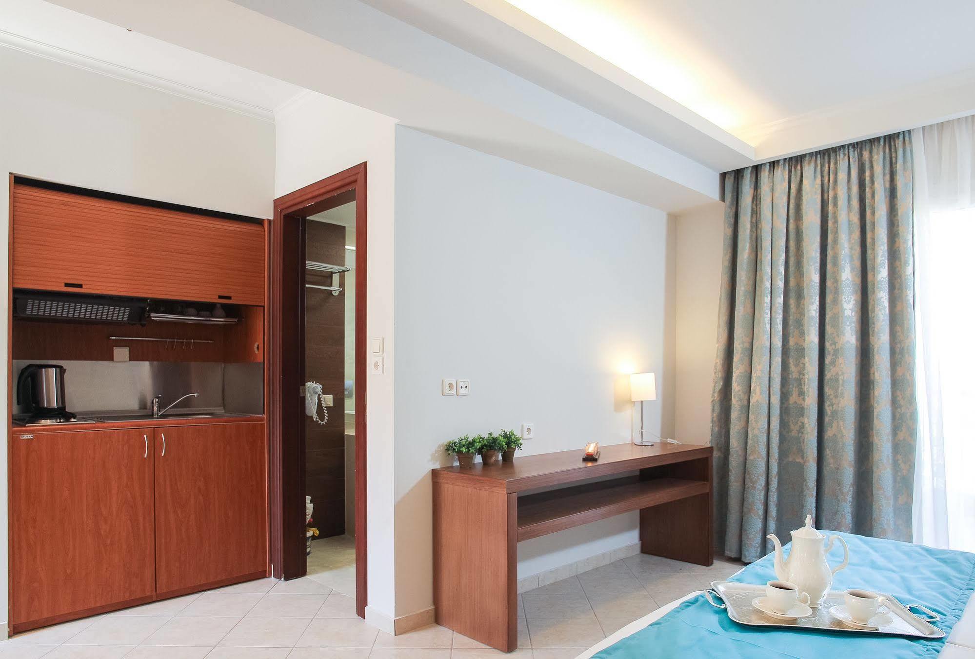 Hotel Electra 4*